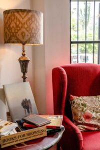 Tips for Creating a Cosy Reading Nook at Home